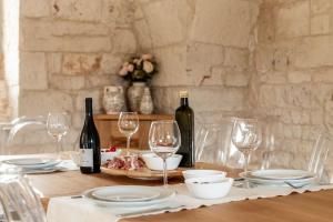 Nápoje v ubytování Trulli Gianpaolo - Luxury Villa
