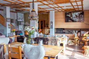 A seating area at Rodope Nook Guest house