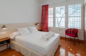 Postel nebo postele na pokoji v ubytování Villa Can Bagués