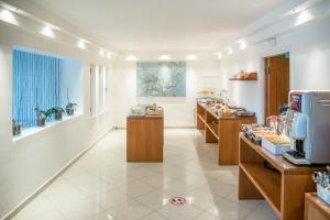 Gallery image of Hiona Holiday Hotel in Palekastron