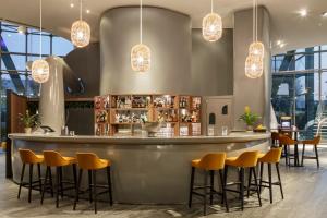 Lounge nebo bar v ubytování voco Milan-Fiere by IHG