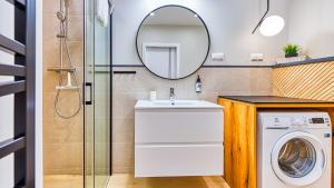 Kúpeľňa v ubytovaní Apartamenty VIP Centrum - Wczasowa 17 by Royal Aparts