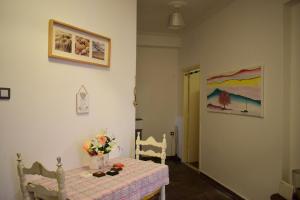Fotografia z galérie ubytovania Mary's Apt 2bedrooms in Allou Fun Park West Athens by MK v destinácii Piraeus
