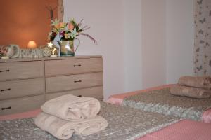Fotografia z galérie ubytovania Mary's Apt 2bedrooms in Allou Fun Park West Athens by MK v destinácii Piraeus