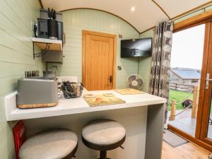 Η κουζίνα ή μικρή κουζίνα στο Highland View