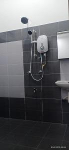 Kylpyhuone majoituspaikassa ADDA Guest House