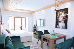 Giường trong phòng chung tại Milmari N 20 Resort +39 ảnh