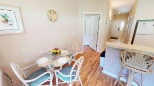 Club Villas Condos by Coastline Resorts