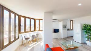 Posedenie v ubytovaní Las Palmeras - Best Location Cozy Apartment