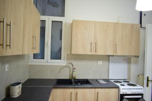 Kép Antonia's 2bedroom with garden and private parking by MK szállásáról Pireuszban a galériában