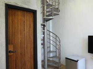 טלויזיה ו/או מרכז בידור ב-Summerflow Hostel