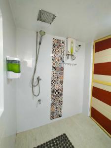 Koupelna v ubytování Balai Tinay Guesthouse