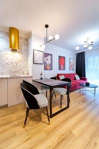 Posedenie v ubytovaní LAGUNA Apartament Polanica Residence 6 z garażem SPA