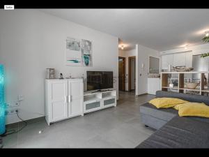 Kuchyň nebo kuchyňský kout v ubytování Sunbeach Apartment La Tejita