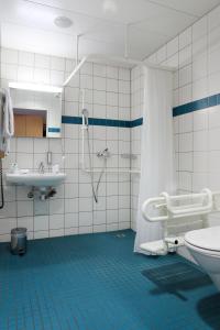 Bilik mandi di Hotel Banana City Winterthur