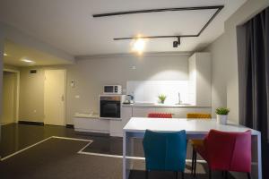 Een keuken of kitchenette bij 22 Residence