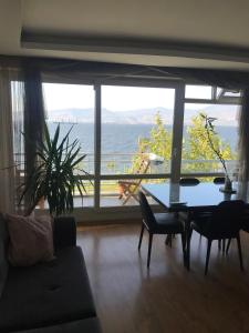 Gallery image of Syonte Lift Apartment in Konak