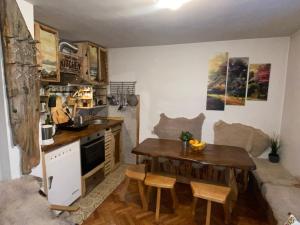 Cucina o angolo cottura di Rustic Home Tara