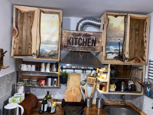 Cucina o angolo cottura di Rustic Home Tara