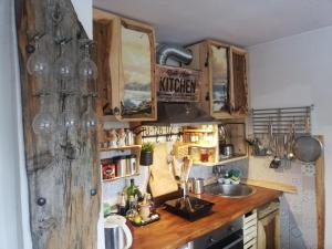 Cucina o angolo cottura di Rustic Home Tara