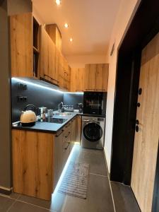 Dapur atau dapur kecil di HOME 12