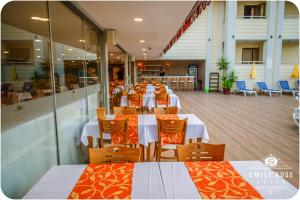 Restaurace v ubytování Emily Rose Hotel