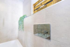 Kúpeľňa v ubytovaní Ventura 2 - Centric & Pool - SimplyTarifa + 20 fotografií