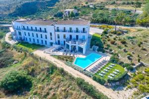 Bazén v ubytování Hotel Venere di Erice Resort & Spa nebo v jeho okolí
