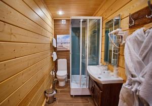 Ванная комната в Апартаменты "Золотой пляж"