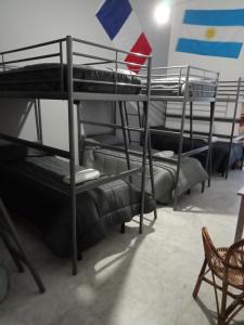 Postel nebo postele na pokoji v ubytování Dama HostelBB