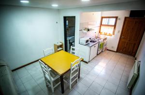 A cozinha ou cozinha compacta de Las Avutardas Hosteria