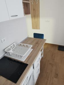 Köök või kööginurk majutusasutuses Divcibare Centar 1