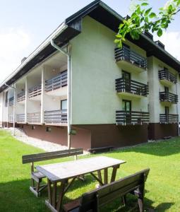 Budova, kde se apartmán nachází