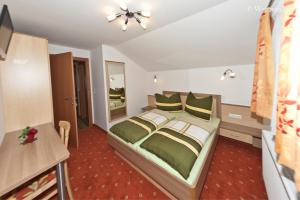 Zdjęcie z galerii obiektu Appartement Haus Burgblick w mieście Wagrain