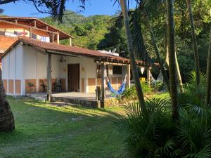 Zdjęcie z galerii obiektu Casa de praia em Paúba perto de cachoeira e 5min de Maresias w mieście Pauba