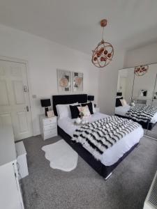 Gallery image of Bronallt luxury in Mountain Ash