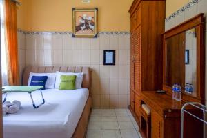 Fotografie z fotogalerie ubytování Urbanview Hotel Anugrah Kendal by RedDoorz v destinaci Bandengan