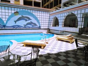 The swimming pool at or close to Studio pool view next to the Marina,Sheraton Plaza 320