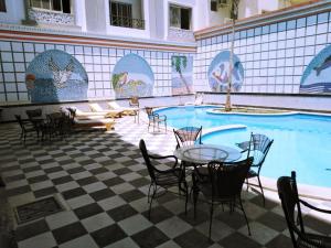 The swimming pool at or close to Studio pool view next to the Marina,Sheraton Plaza 320