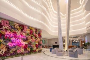 Photo de la galerie de l'établissement Hyde Hotel Dubai, à Dubaï