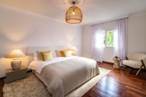 Galeriebild der Unterkunft VACATION MARBELLA I Villa Adelfas, Andalusian Style, Private Pool, Sea View in Marbella