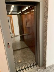 Zdjęcie z galerii obiektu APARTAMENTO EN EL CENTRO, TRANQUILO Y LUMINOSO w Maladze