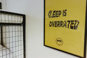 Certifikát, hodnocení, plakát nebo jiný dokument vystavený v ubytování Party Hostel Zzz