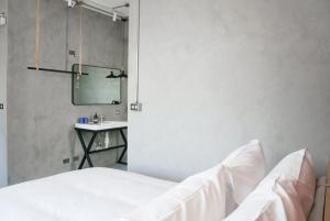 Katil atau katil-katil dalam bilik di 鬧鐘關掉旅店 Alarm Off B&B