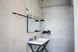 Dapur atau dapur kecil di 鬧鐘關掉旅店 Alarm Off B&B