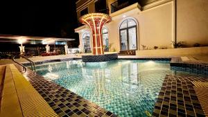 Bazén v ubytování Dương Đông Hotel nebo v jeho okolí
