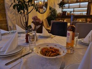 Minuman di Garni hotel Vir