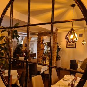 Restoran atau tempat lain untuk makan di Garni hotel Vir
