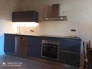 Kuchyňa alebo kuchynka v ubytovaní Villa di Campagna Santa Giulia