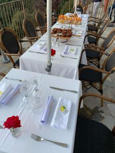 Restaurant ou autre lieu de restauration dans l'établissement Casa Di Lucia